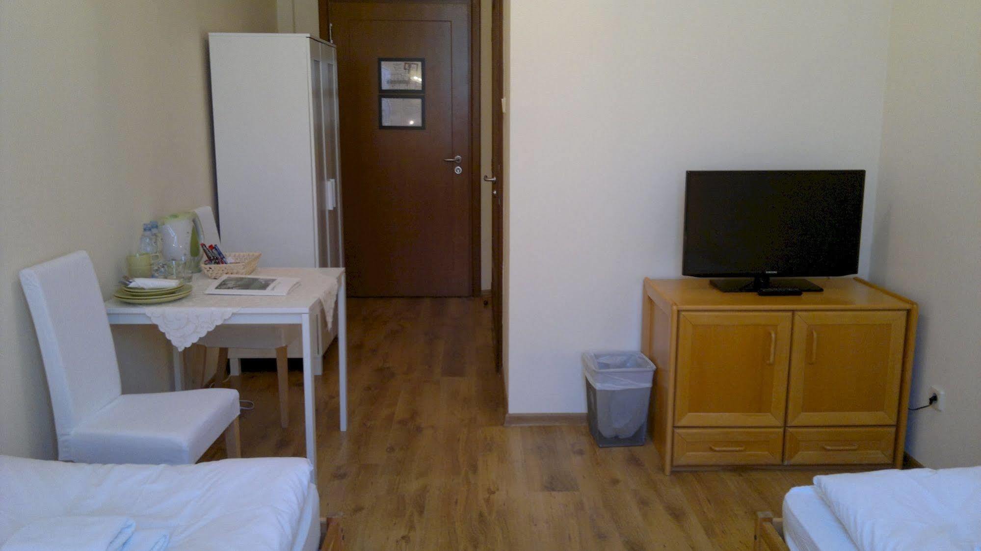 Wenderedu Business Center Bed & Breakfast