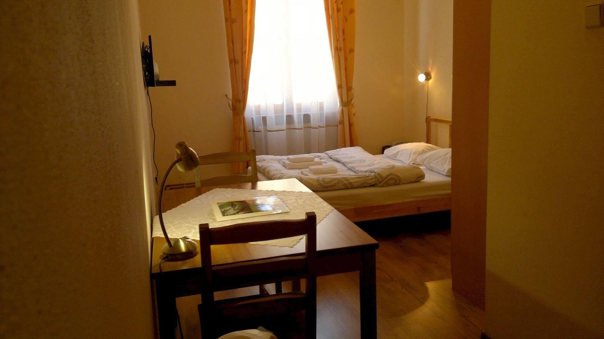 Bed & Breakfast Wenderedu Business Center Wroclaw