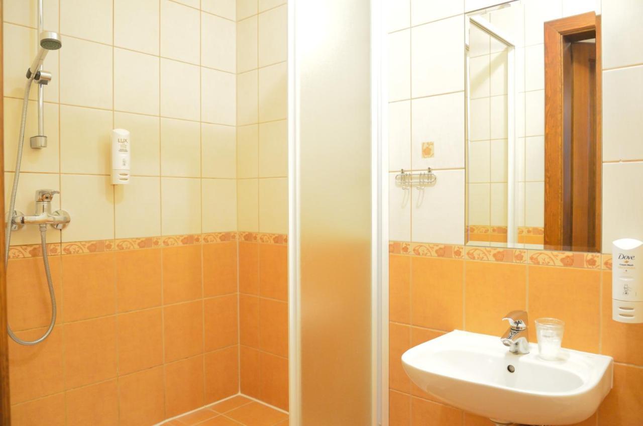 Bed & Breakfast Wenderedu Business Center